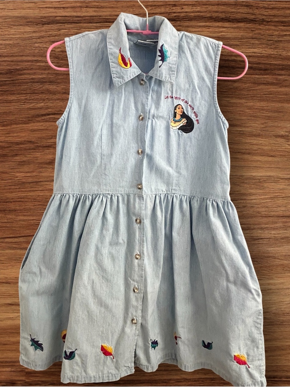 Vintage Disney Embroidered Denim Dress – Sleeveless Button-Front